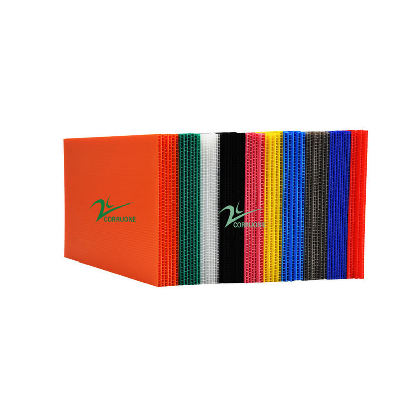 PP 4x8 4mm 5mm Correx Fluted πίνακας Correx πινάκων λευκός που προσαρμόζεται