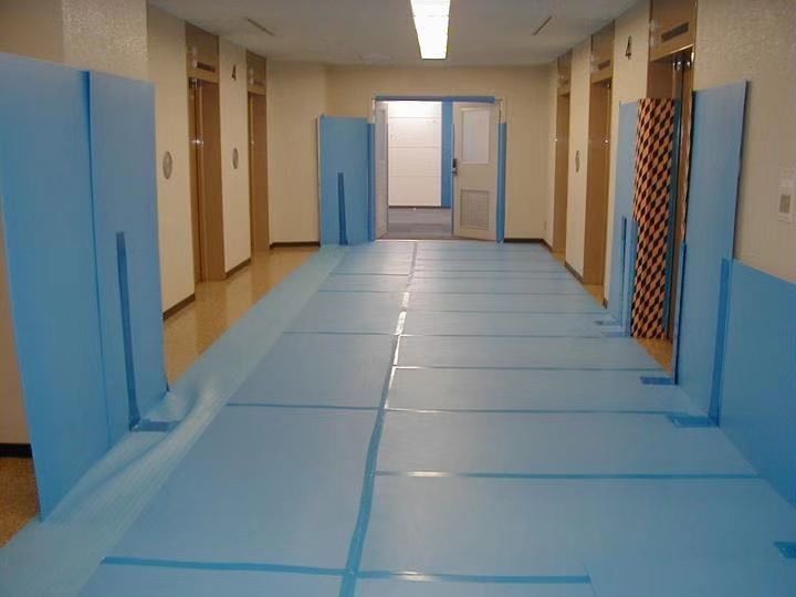Αδιάβροχο φύλλο 2mm PP Coroplast ρόλος προστασίας πατωμάτων 3mm Correx