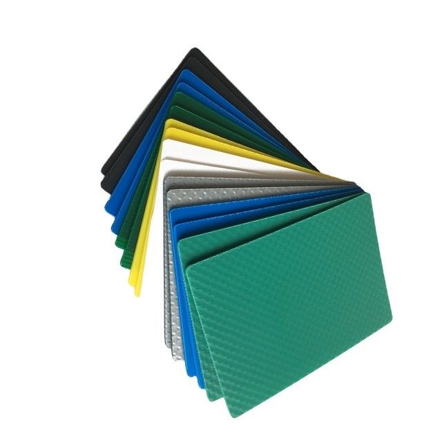 Φύλλα κορφλούτου 2mm 3mm 4mm 5mm 6mm 7mm κυματοειδής πλαστική φύλλα correx πλακέτα από πολυπροπυλένιο πάνελ μέλιτος